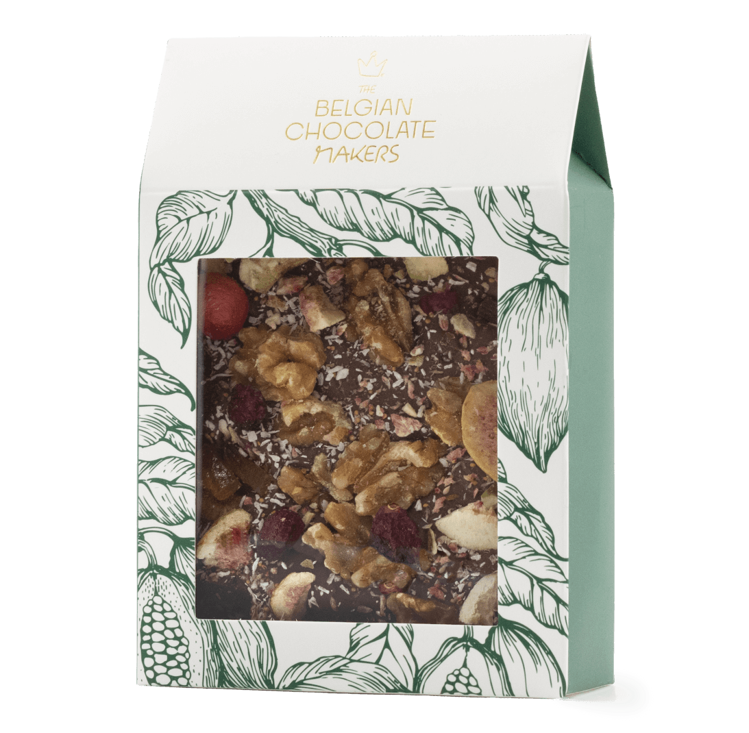 Gebroken melkchocoladerepen met vijg, citroen, cranberry, walnoot, kokosnoot